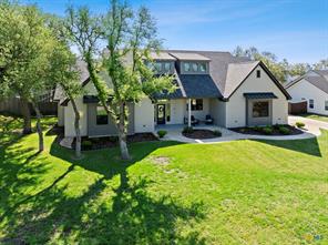 10 Riverstone Parkway